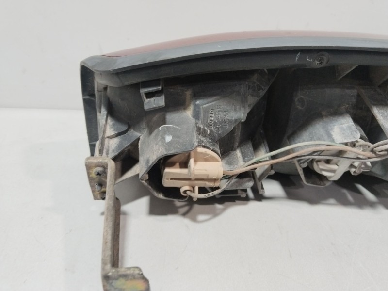 Recambio de piloto trasero izquierdo para nissan np300 pickup (d22) 2.5 dci 4x4 referencia OEM IAM 22024716  