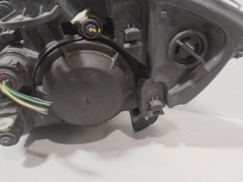Recambio de faro derecho para fiat linea (323_, 110_) 1.6 d multijet referencia OEM IAM 04522099900010  