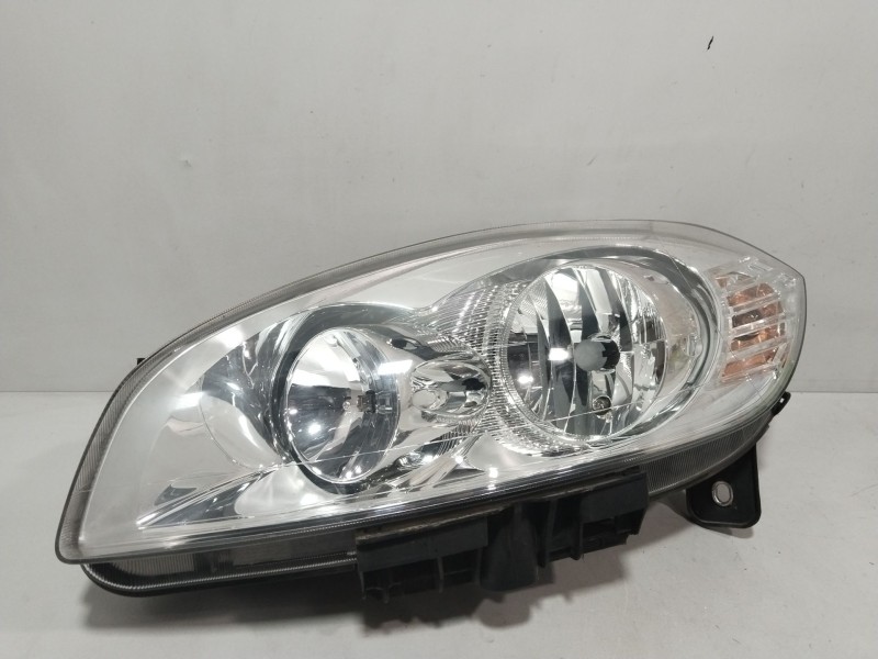 Recambio de faro izquierdo para fiat linea (323_, 110_) 1.6 d multijet referencia OEM IAM 04523099900010  