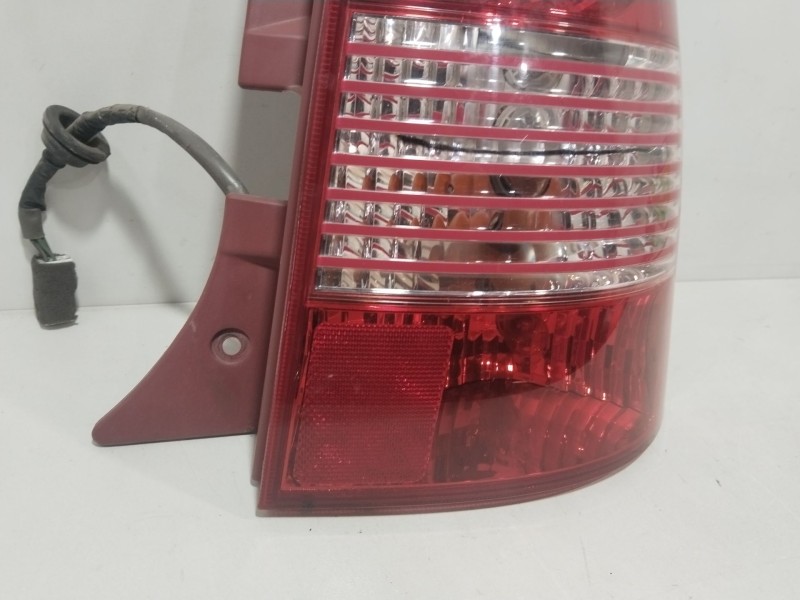 Recambio de piloto trasero derecho para kia picanto i (sa) 1.1 referencia OEM IAM 9240207010  