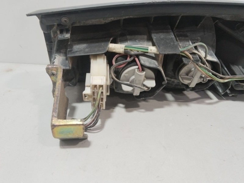 Recambio de piloto trasero derecho para nissan np300 pickup (d22) 2.5 dci 4x4 referencia OEM IAM 22024716  