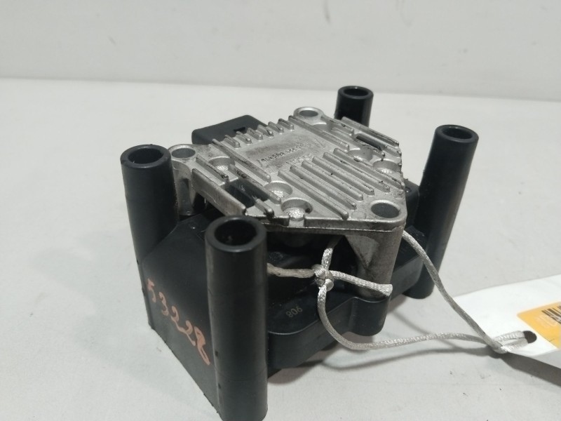 Recambio de bobina encendido para seat ibiza ii (6k1) 1.4 i 16v referencia OEM IAM 0221603010  