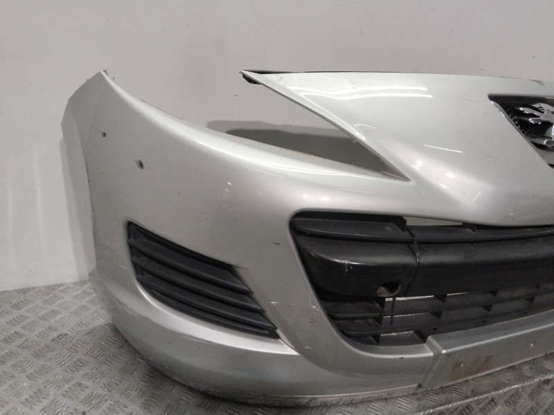 Recambio de paragolpes delantero para peugeot 207/207+ (wa_, wc_) 1.4 referencia OEM IAM 7401EN  PLATA