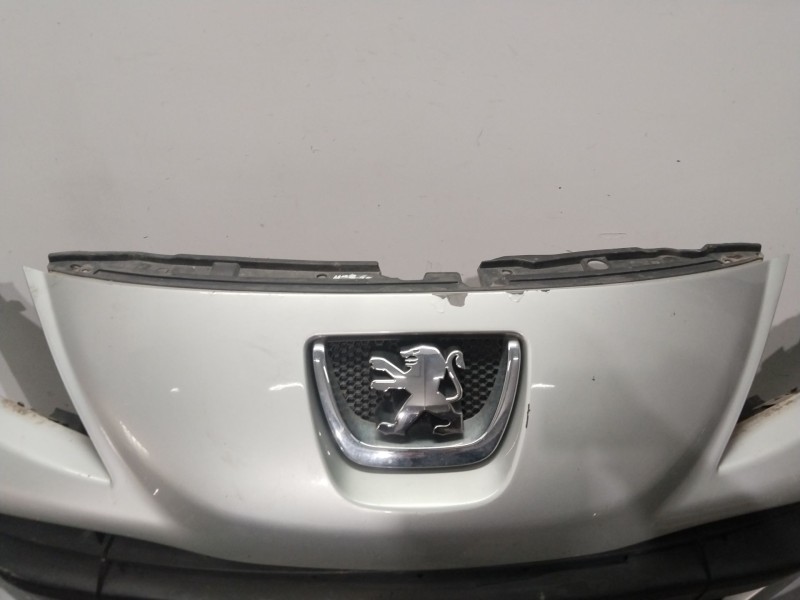 Recambio de paragolpes delantero para peugeot 207/207+ (wa_, wc_) 1.4 referencia OEM IAM 7401EN  PLATA