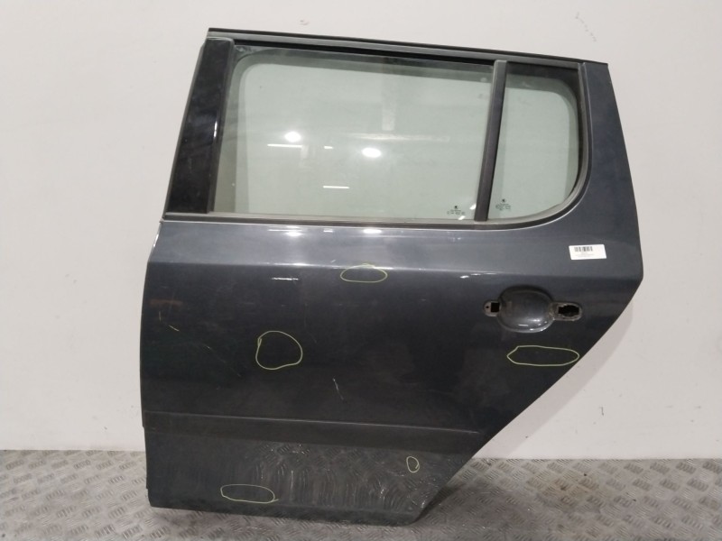 Recambio de puerta trasera izquierda para skoda fabia (5j2 ) sport referencia OEM IAM 5J6833055  GRIS