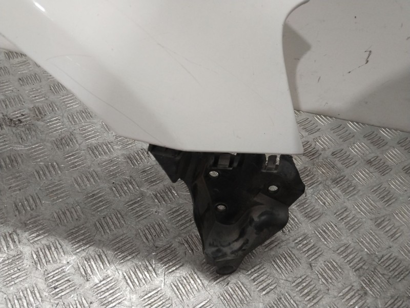 Recambio de aleta delantera derecha para volvo xc60 i suv (156) d3 / d4 referencia OEM IAM 31217976  BLANCO