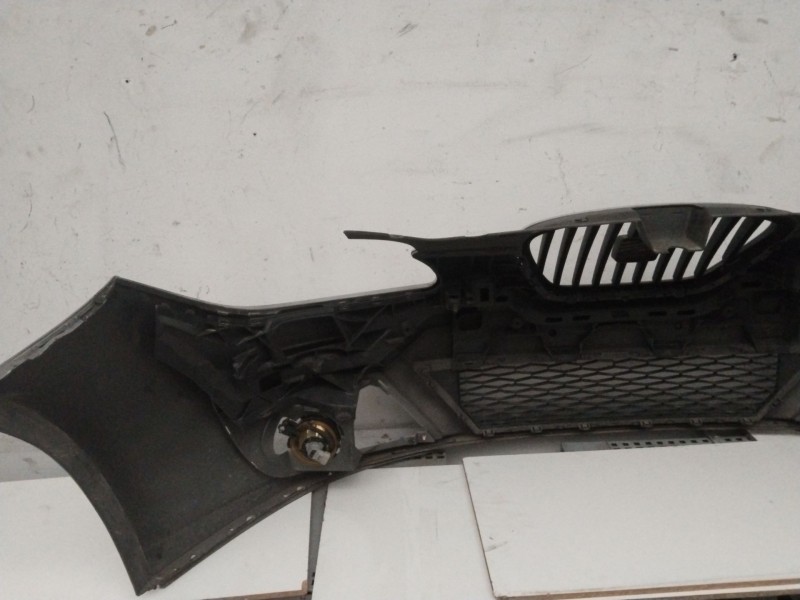 Recambio de paragolpes delantero para seat altea (5p1) 1.6 tdi referencia OEM IAM 5P9807217SGRU  PLATA