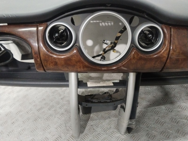 Recambio de salpicadero para mini mini (r50, r53) cooper referencia OEM IAM 51457128609  