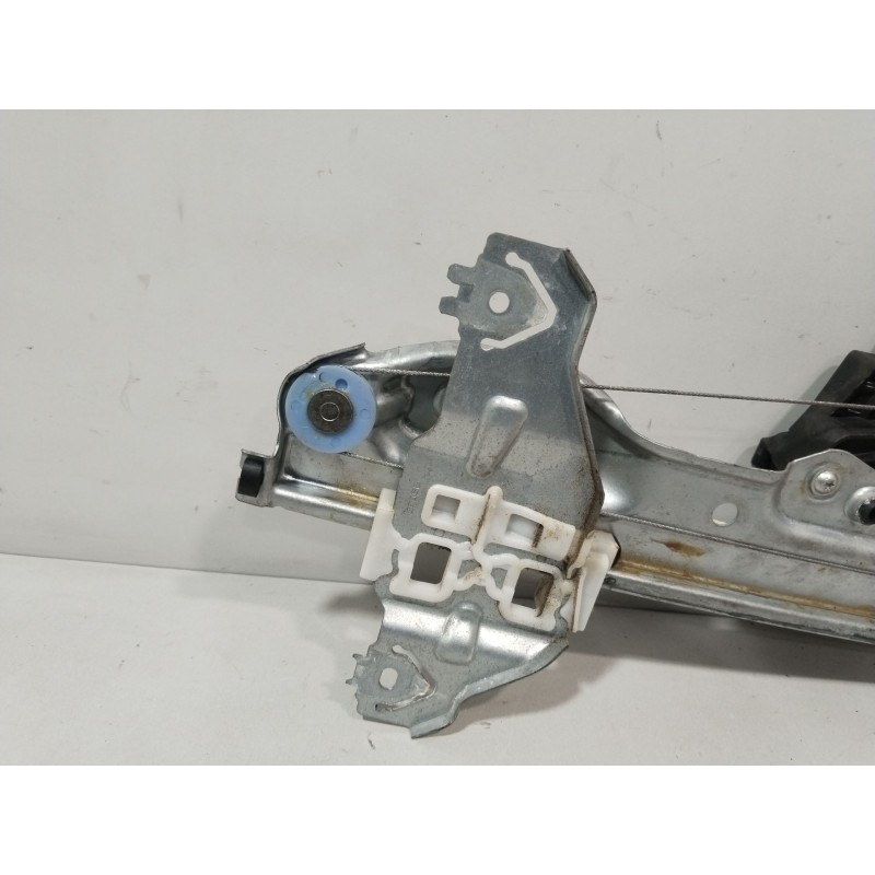 Recambio de elevalunas trasero derecho para nissan qashqai ii (j11, j11_) 1.2 dig-t referencia OEM IAM 827004EA0A  