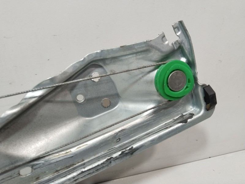 Recambio de elevalunas trasero izquierdo para peugeot 308 sport referencia OEM IAM 9659826780  