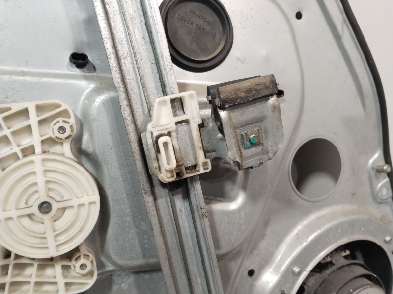 Recambio de elevalunas delantero derecho para kia carens (un) active referencia OEM IAM 824801D230  