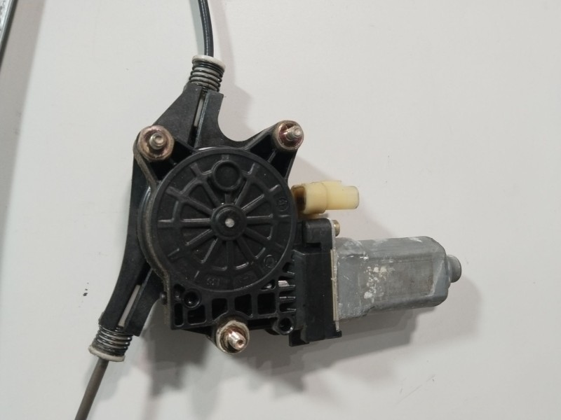 Recambio de elevalunas trasero derecho para kia rio 1.5 crdi active referencia OEM IAM 834021G010  