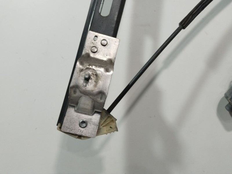 Recambio de elevalunas delantero izquierdo para seat leon (5f1) 2.0 tdi referencia OEM IAM 5F4837461D 5Q0959801B 