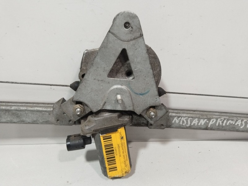 Recambio de elevalunas delantero derecho para nissan primastar (x83) referencia OEM IAM 8070000QAK  
