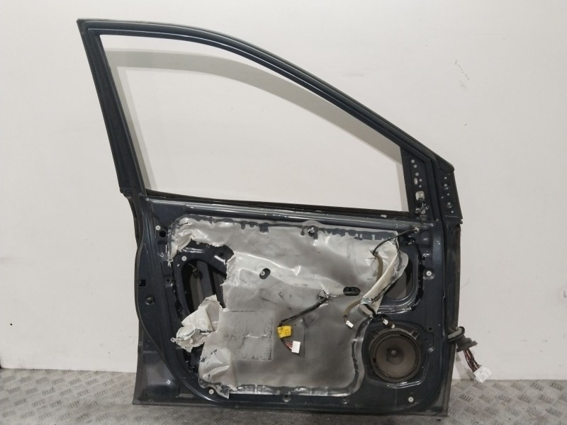 Recambio de puerta delantera izquierda para ssangyong actyon 200 xdi referencia OEM IAM 6201109106  