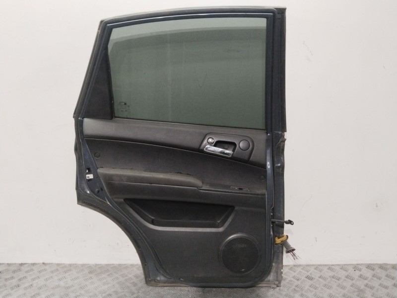 Recambio de puerta trasera izquierda para ssangyong actyon 200 xdi referencia OEM IAM 6301131000  