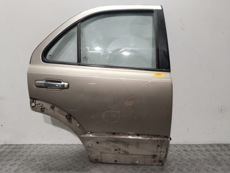 Recambio de puerta delantera izquierda para kia sorento i (jc) 2.4 referencia OEM IAM 760033E111  