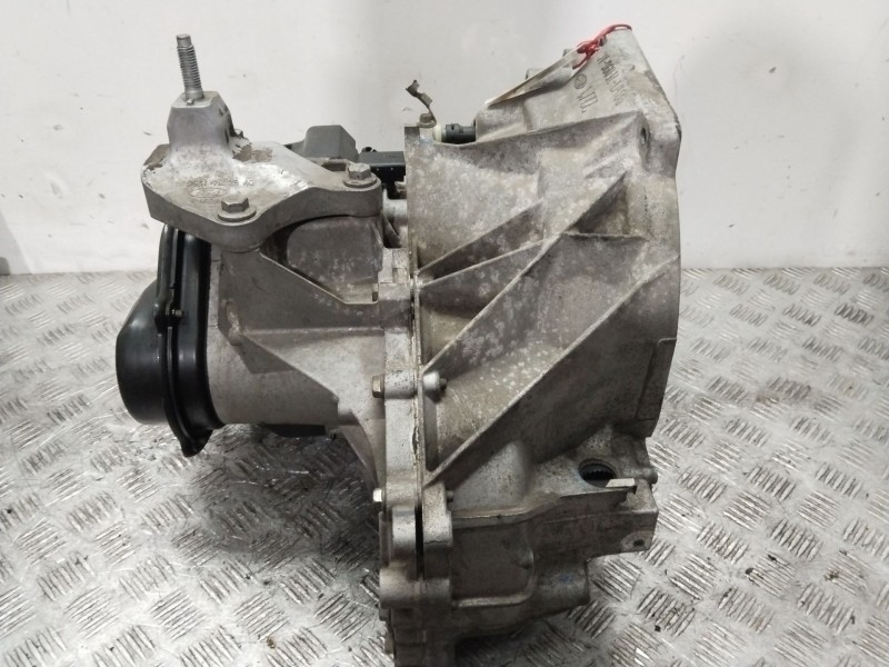 Recambio de caja cambios para ford fusion (ju_) 1.4 referencia OEM IAM 2N1R7002ND  