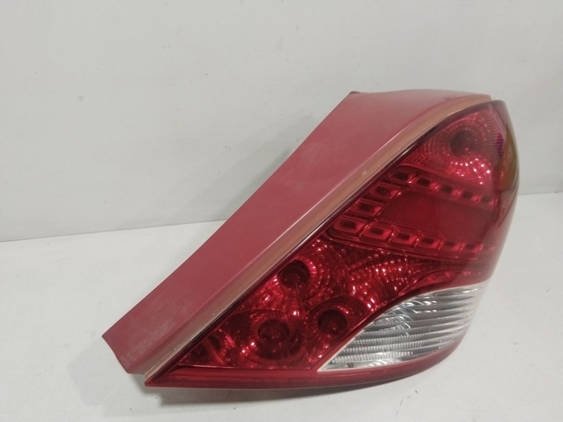 Recambio de piloto trasero derecho para peugeot 207/207+ (wa_, wc_) 1.4 referencia OEM IAM 9686565980  