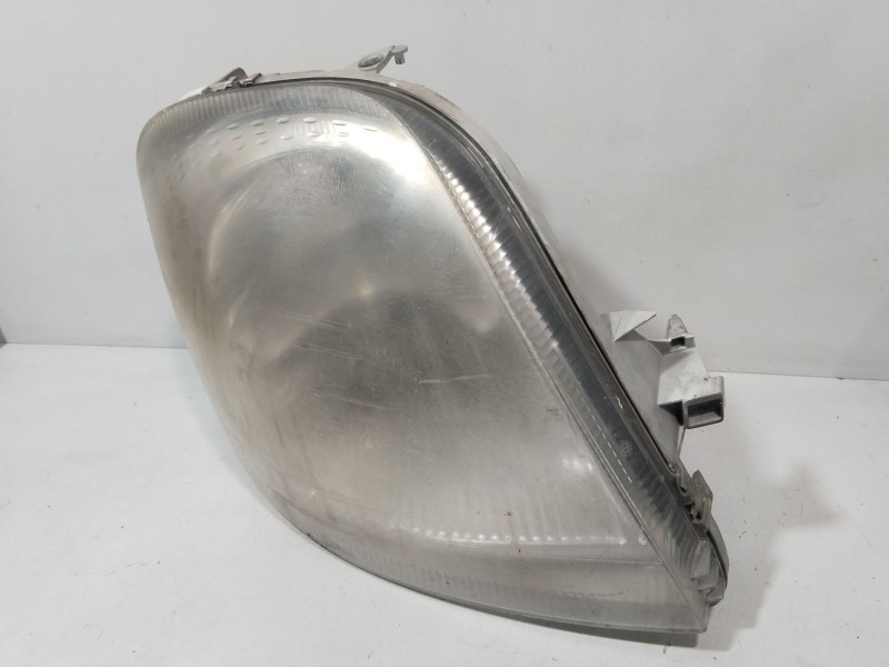 Recambio de faro derecho para nissan interstar autobús (x70) dci 120 referencia OEM IAM 8200163518  