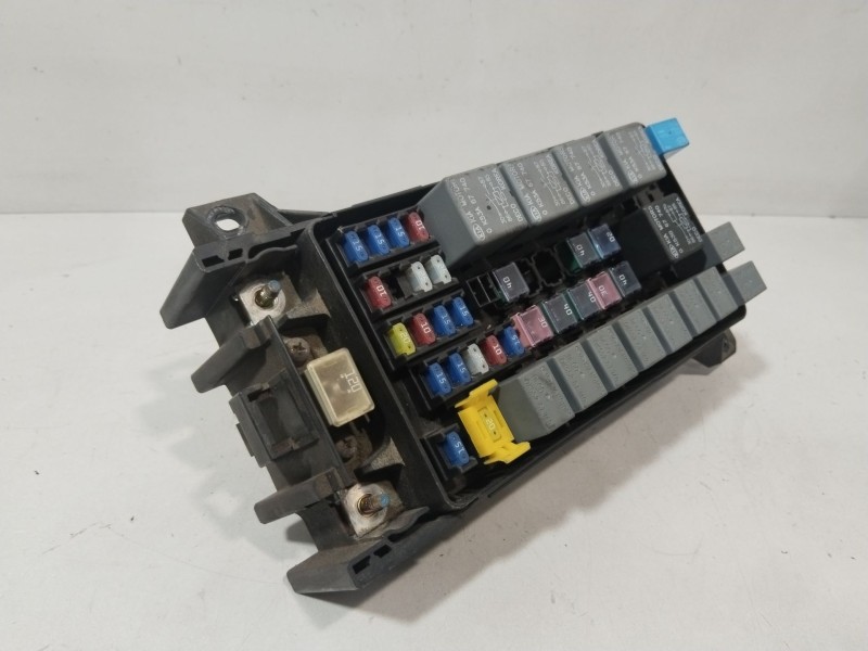 Recambio de caja reles / fusibles para kia sorento i (jc) 2.4 referencia OEM IAM 911603E060  