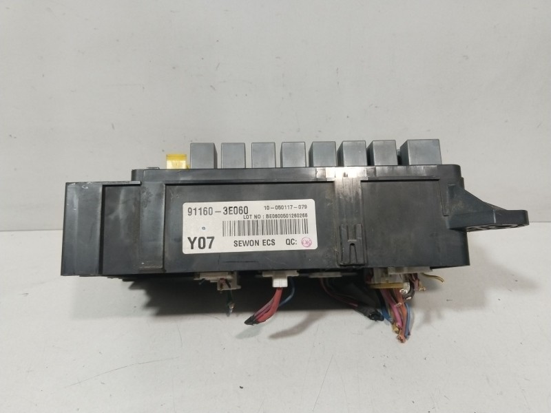 Recambio de caja reles / fusibles para kia sorento i (jc) 2.4 referencia OEM IAM 911603E060  