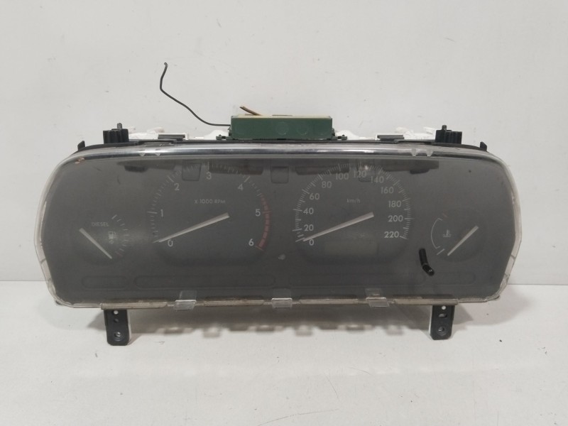 Recambio de cuadro instrumentos para land rover freelander i (l314) 2.0 td4 4x4 referencia OEM IAM LR0011004  