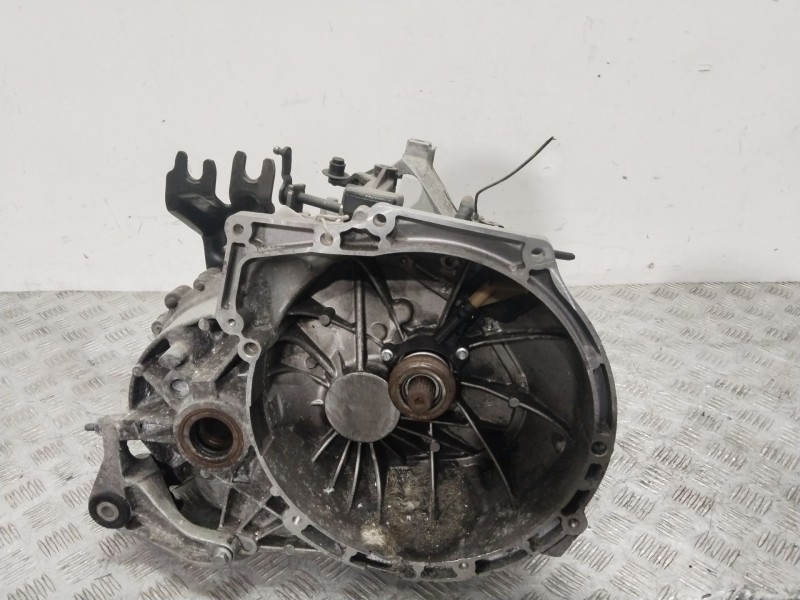 Recambio de caja cambios para ford focus berlina (cap) ambiente (d) referencia OEM IAM 6M5R7002YC  