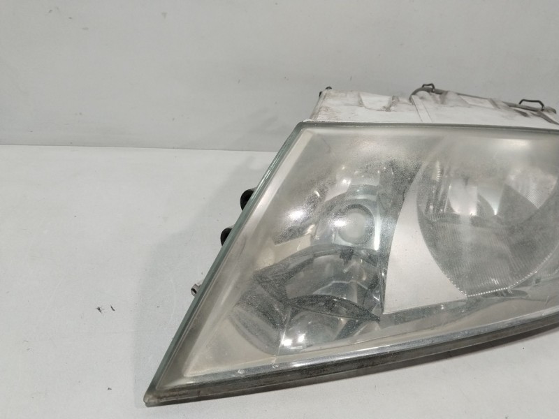 Recambio de faro izquierdo para skoda octavia ii (1z3) 1.9 tdi referencia OEM IAM 1Z1941017P  