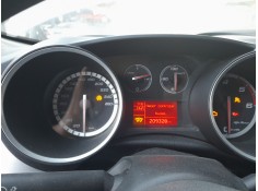 alfa romeo giulietta (940_) del año 2011