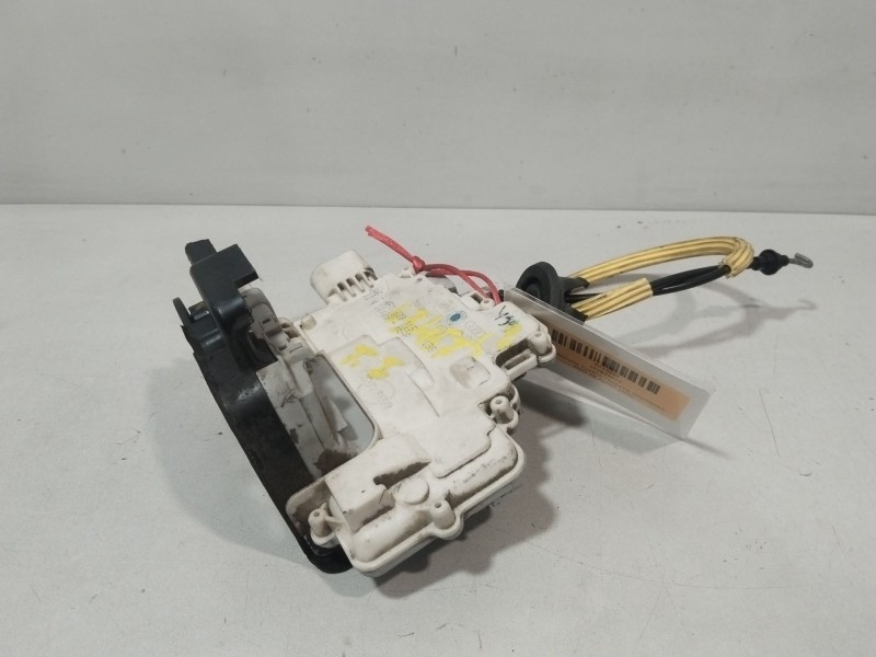 Recambio de cerradura puerta trasera izquierda para audi a6 avant (4f5) 2.0 tdi referencia OEM IAM 4F0839015  