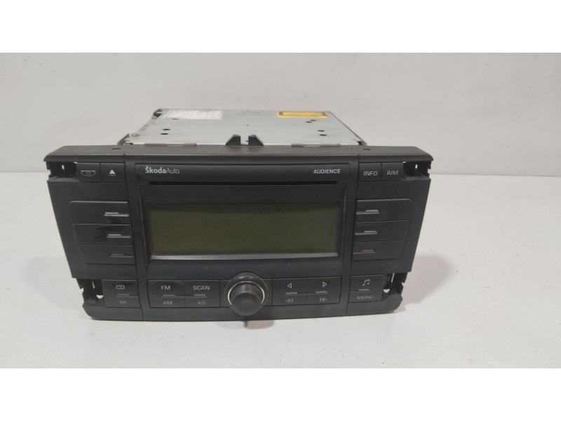 Recambio de sistema audio / radio cd para skoda octavia combi (1z5) 4x4 referencia OEM IAM 1Z0035156B  