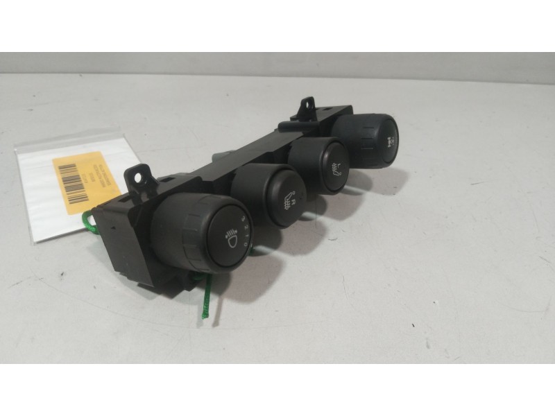 Recambio de mando multifuncion para ssangyong actyon 200 xdi referencia OEM IAM 8530131  