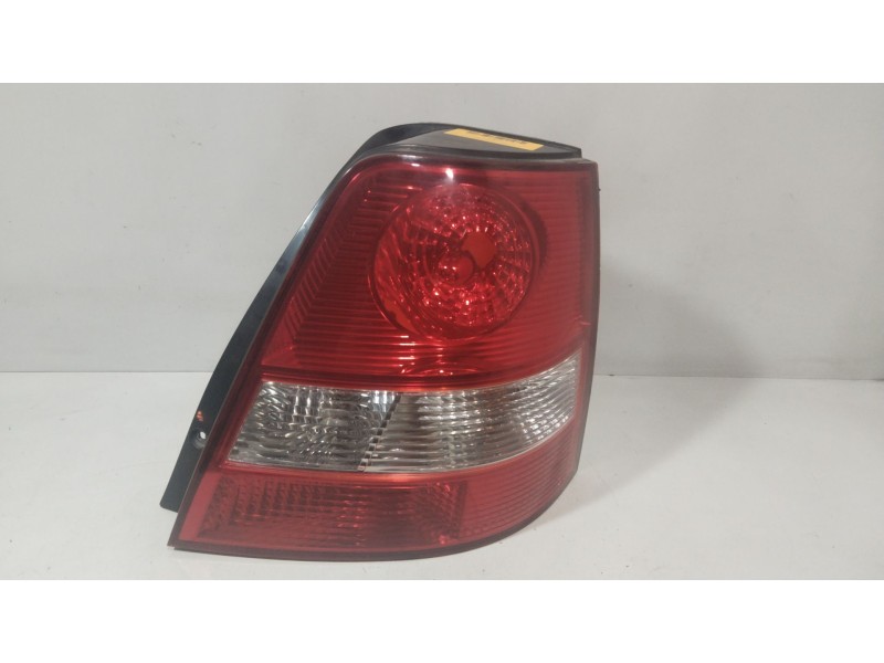 Recambio de piloto trasero derecho para kia sorento i (jc) 2.4 referencia OEM IAM E138362  