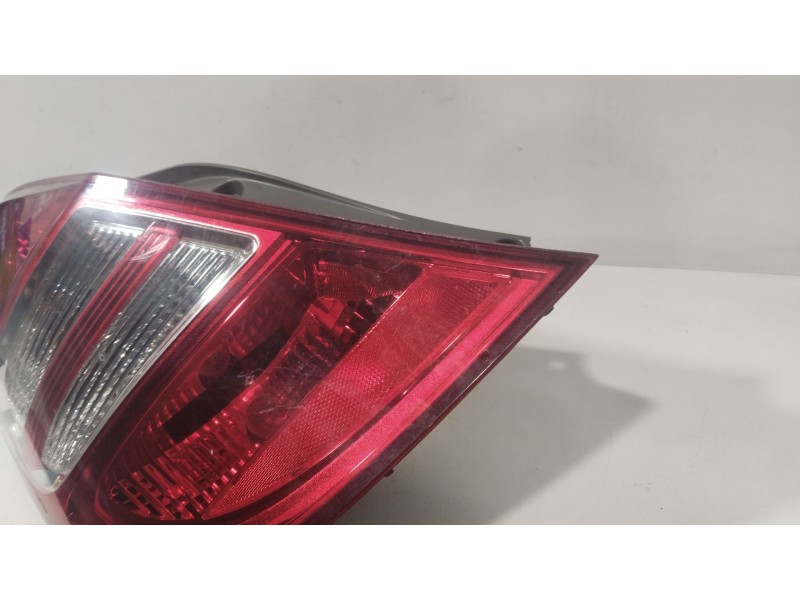 Recambio de piloto trasero izquierdo para hyundai i30 (fd) 1.4 referencia OEM IAM 924012R0  