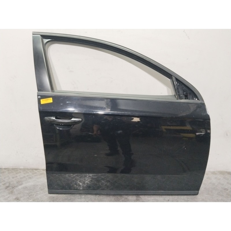 PUERTA DELANTERA DERECHA 3AA831056 NEGRO - imagen 1