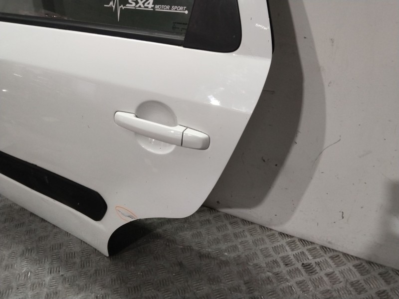 Recambio de puerta trasera izquierda para suzuki sx4 rw (ey) gl referencia OEM IAM 6800479J00  