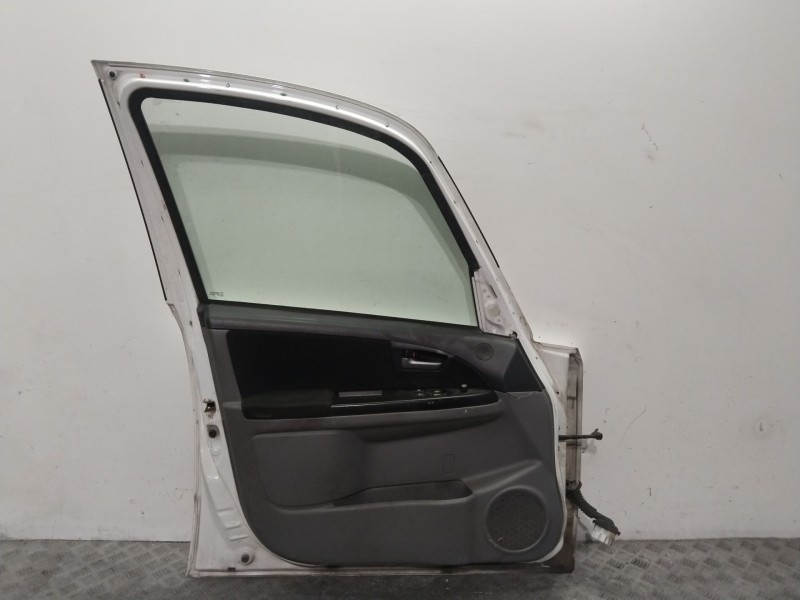 Recambio de puerta delantera izquierda para suzuki sx4 rw (ey) gl referencia OEM IAM 6800279J00  