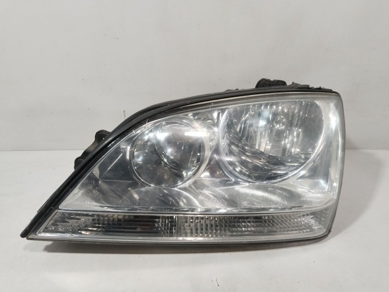 Recambio de faro izquierdo para kia sorento i (jc) 2.4 referencia OEM IAM 921013E0  