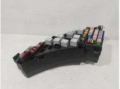 Recambio de caja reles / fusibles para jaguar s-type ii (x200) 2.7 d referencia OEM IAM 2R8T14A003   2