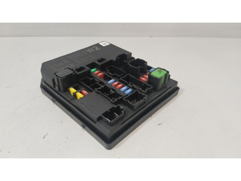 Recambio de caja reles / fusibles para nissan nv200 furgoneta e-nv (me0n) referencia OEM IAM 284B71TT2D  