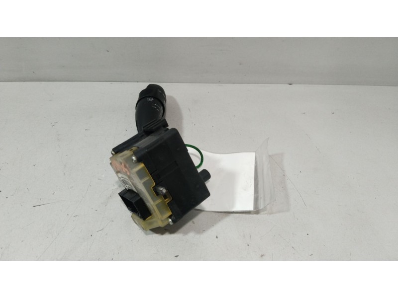 Recambio de mando limpia para hyundai i30 (fd) 1.4 referencia OEM IAM 934102R010  