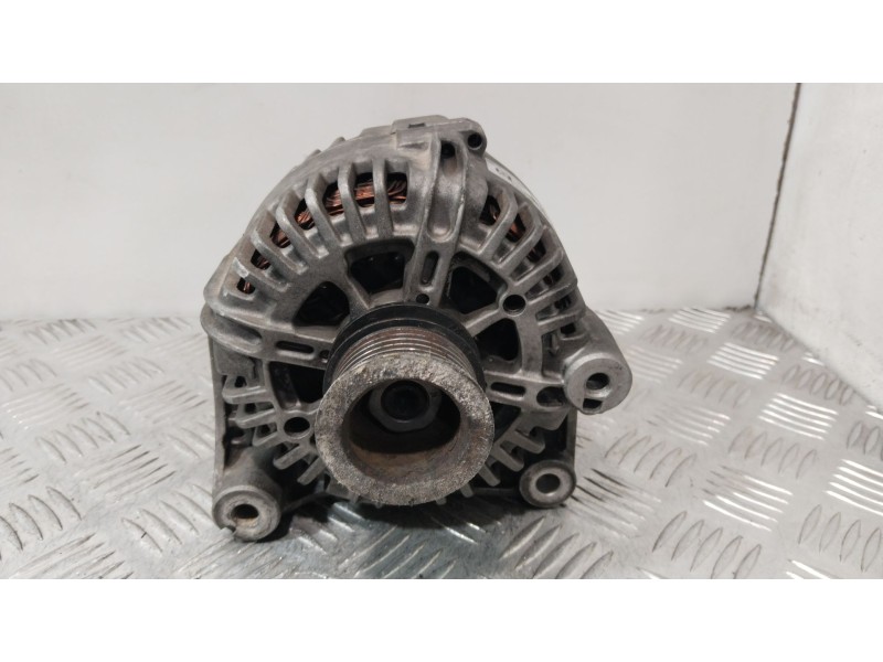 Recambio de alternador para bmw x3 (e83) 3.0 i xdrive referencia OEM IAM TG15C064  