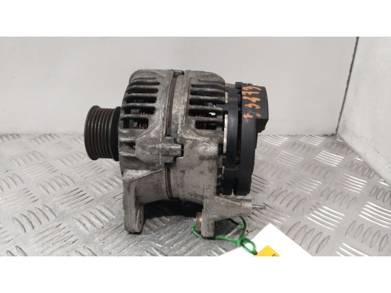 Recambio de alternador para seat ibiza ii (6k1) 1.4 16v referencia OEM IAM 028903028D  