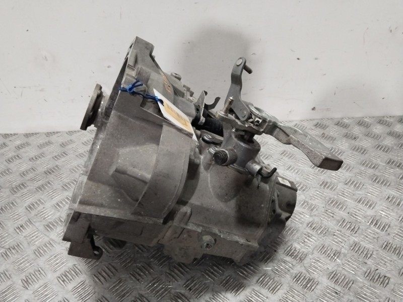 Recambio de caja cambios para volkswagen passat b6 (3c2) 1.6 fsi referencia OEM IAM JJY  
