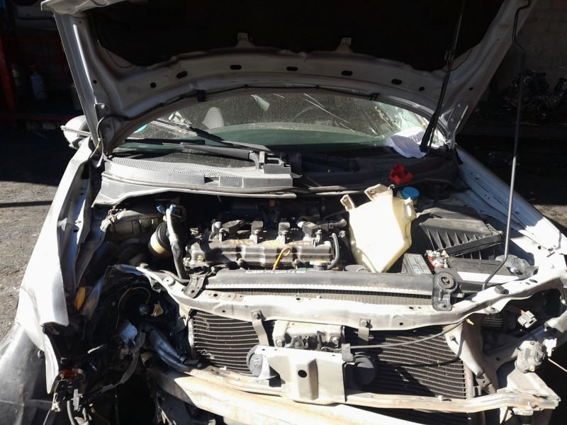 nissan primera hatchback (p12) del año 2006