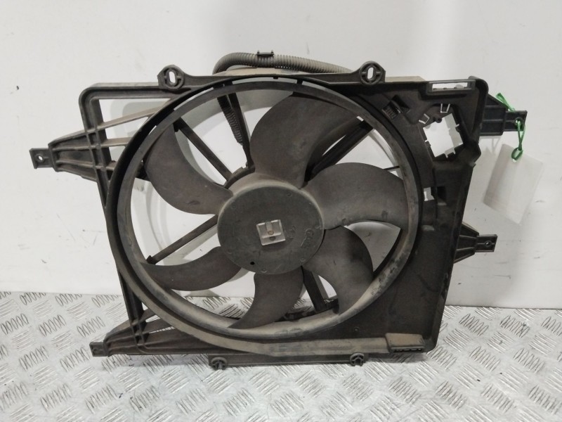 Recambio de electroventilador para renault kangoo (f/kc0) expression referencia OEM IAM 8200103801  