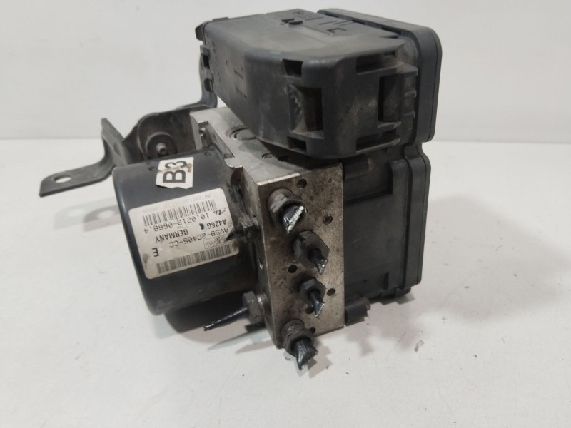 Recambio de abs para ford fiesta vi (cb1, ccn) 1.4 tdci referencia OEM IAM AV592C405  