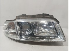 Recambio de faro derecho para audi a4 b5 (8d2) 1.8 t referencia OEM IAM 0261206896  