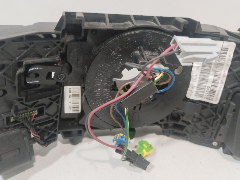 Recambio de mando multifuncion para renault scénic ii (jm0/1_) 1.9 dci (jm14) referencia OEM IAM 251642  